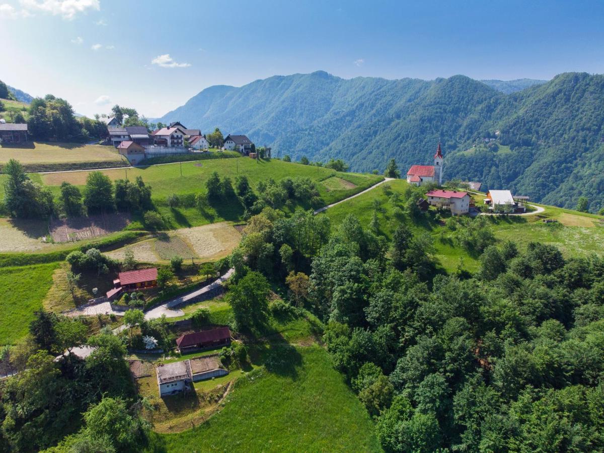 Вілла Bomas House Церкно Екстер'єр фото